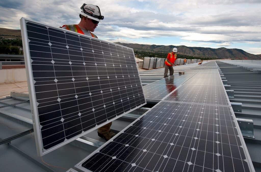 Navigating the Solar Landscape with Cloverleaf AI: Strategies for Success